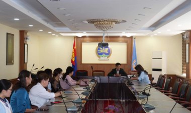 “ЗОРИЛГЫН ХҮЧ-3” АРГА ХЭМЖЭЭНД ТЭРГҮҮЛСЭН БАГШ, СУРАГЧДЫГ ШАГНАЖ УРАМШУУЛАВ