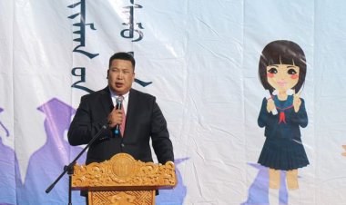 2022-2023 ОНЫ ХИЧЭЭЛИЙН ШИНЭ ЖИЛИЙН БАЯРЫН МЭНД ХҮРГЭЕ