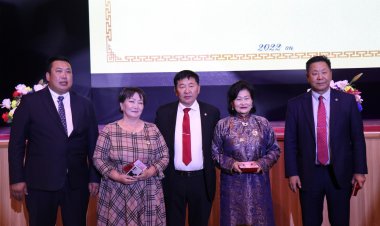 СУМЫН АХМАДУУДАД ХҮНДЭТГЭЛ ҮЗҮҮЛЛЭЭ