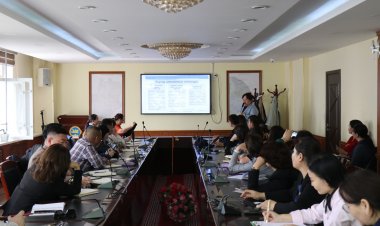 ХАМТАРСАН БАГИЙН ГИШҮҮДЭД СУРГАЛТ ЗОХИОН БАЙГУУЛЖ БАЙНА.